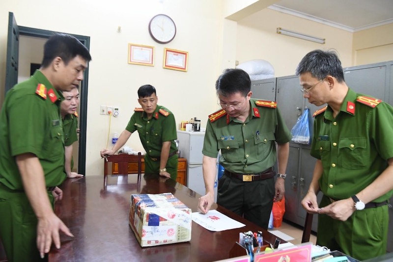 Bắt giữ 12 đối tượng mua bán trê 35 kg ma tuý các loại -0