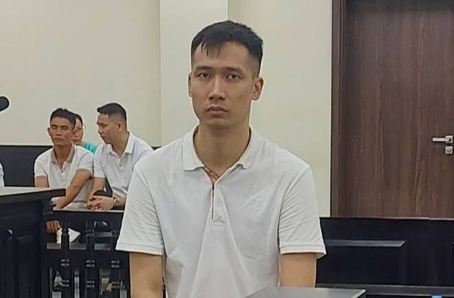 Bịa chuyện nhận ô tô sớm, nhân viên showroom chiếm đoạt hơn 1,4 tỷ đồng -0