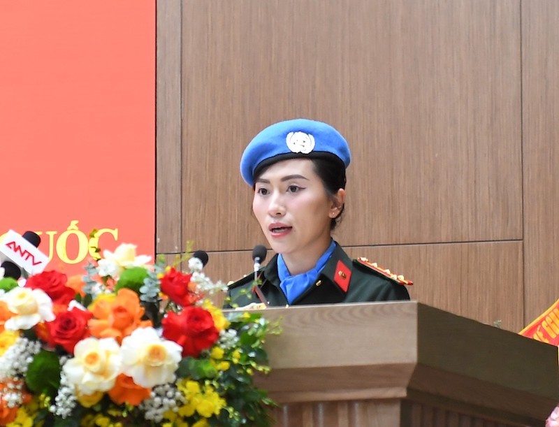 Trao Quyết định của Chủ tịch nước cho Tổ công tác số 4 đi thực hiện nhiệm vụ gìn giữ hoà bình Liên hợp quốc -0