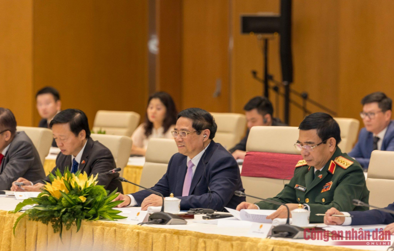 Thủ tướng Phạm Minh Chính hội kiến Tổng thống Liên bang Nga Vladimir Putin -0