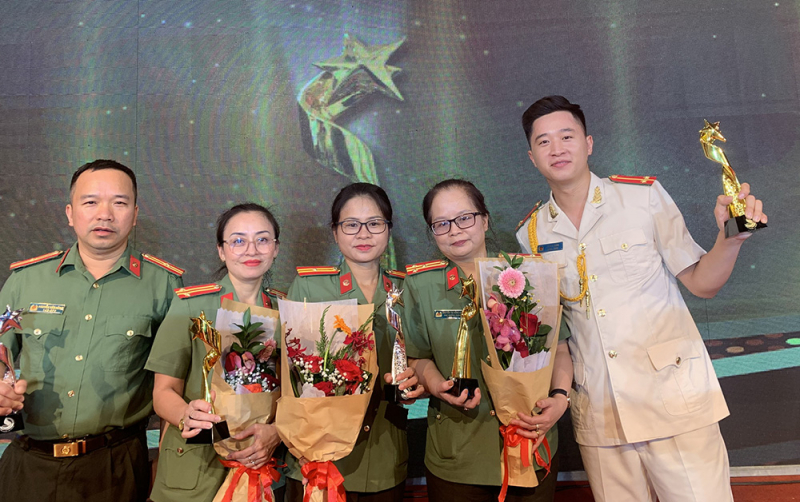 Những nhà báo không chuyên ở Công an tỉnh Sơn La -0