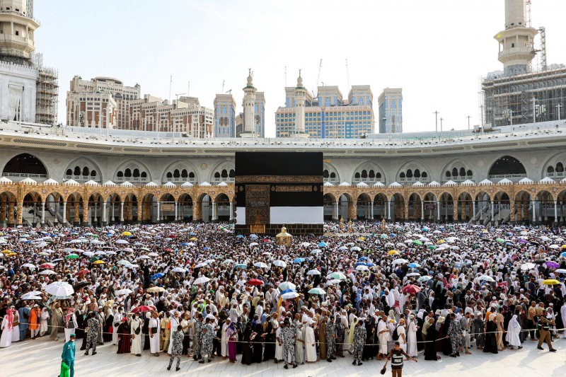 Mecca nắng nóng như đổ lửa, 450 người hành hương thiệt mạng -0