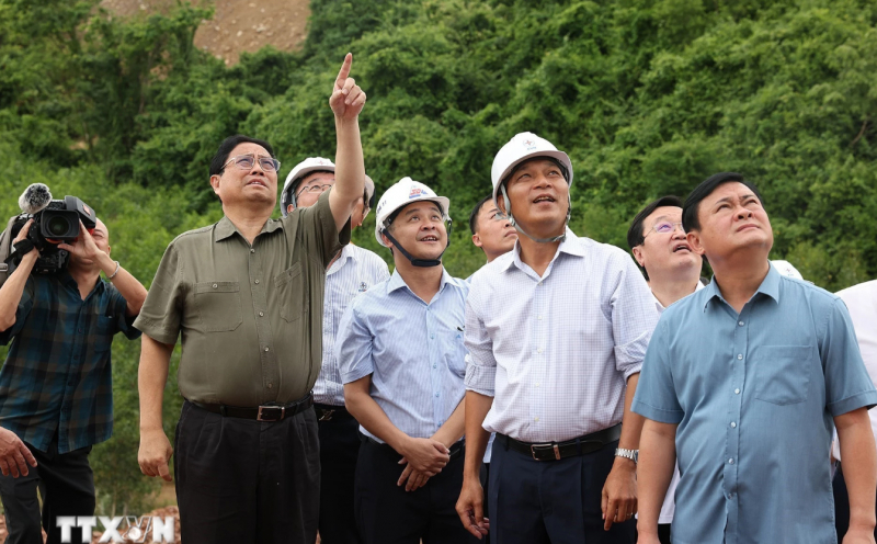 Thủ tướng: Mở đợt thi đua nước rút hoàn thành xây dựng Đường dây 500kV mạch 3 -0