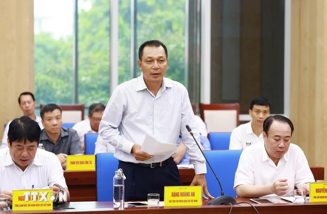 Thủ tướng: Mở đợt thi đua nước rút hoàn thành xây dựng Đường dây 500kV mạch 3 -0