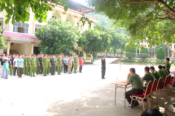 Lực lượng tham gia bảo vệ an ninh, trật tự ở cơ sở sẵn sàng nhận nhiệm vụ -0