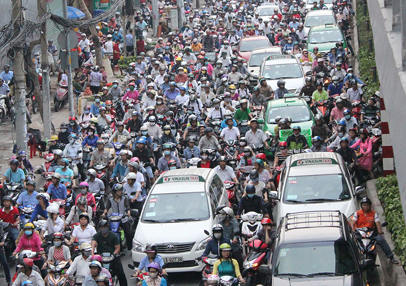 Phát triển “nóng” kinh doanh nhưng không đầu tư bến bãi (bài 2) -0