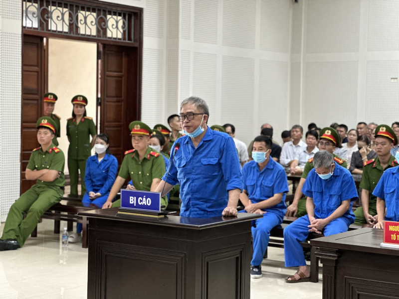 Bị cáo Đỗ Hữu Ca được giảm 3 năm tù -0