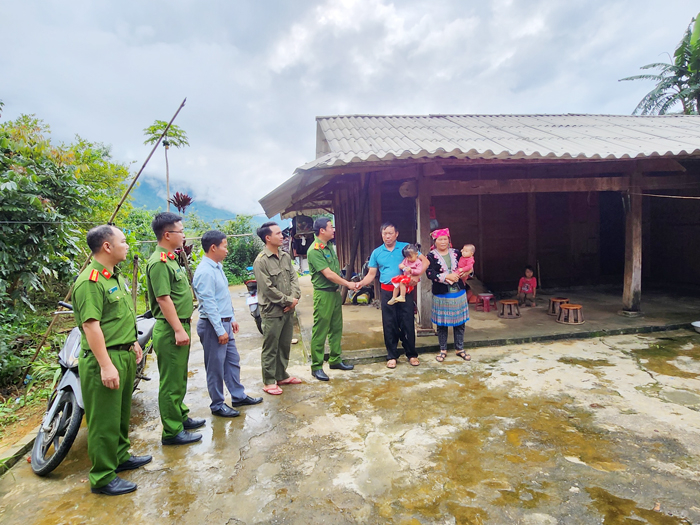 Bài 2: “Cánh tay nối dài”, hỗ trợ chính quyền và lực lượng Công an cơ sở -0