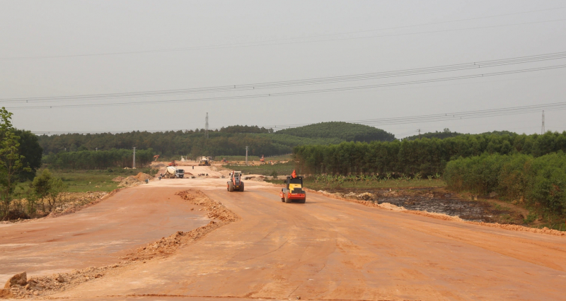 Quảng Bình nỗ lực bàn giao 100% mặt bằng dự án cao tốc Bắc-Nam trước ngày 30/6 -0