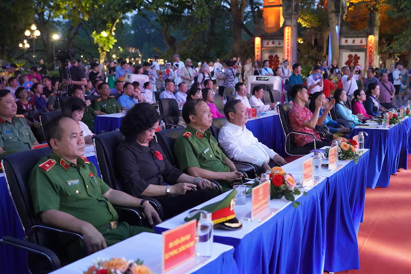 Hà Nội tuyên dương điển hình tiên tiến trong công tác phòng, chống ma tuý  -0