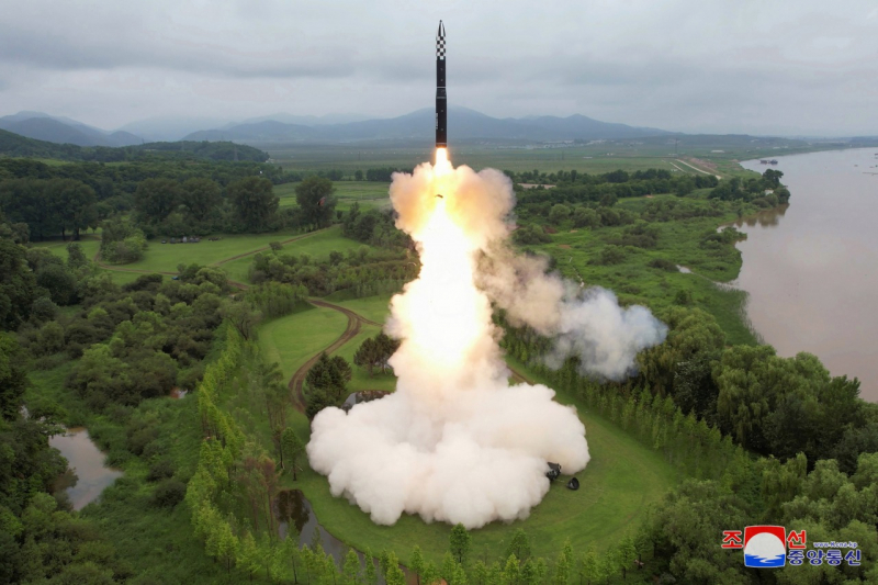 Hàn Quốc: Triều Tiên tiếp tục bắn tên lửa ra phía Đông -0