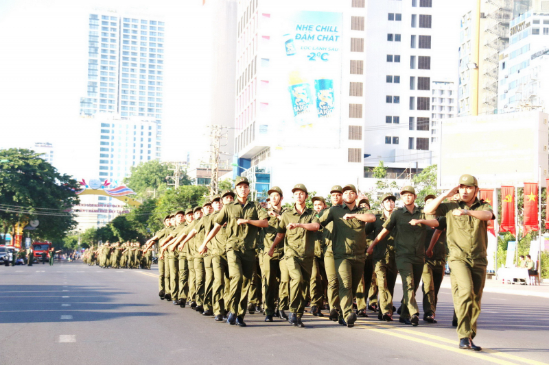 Phó Thủ tướng Chính phủ Trần Lưu Quang dự lễ ra mắt Lực lượng TGBV ANTT ở cơ sở tại Khánh Hòa -0