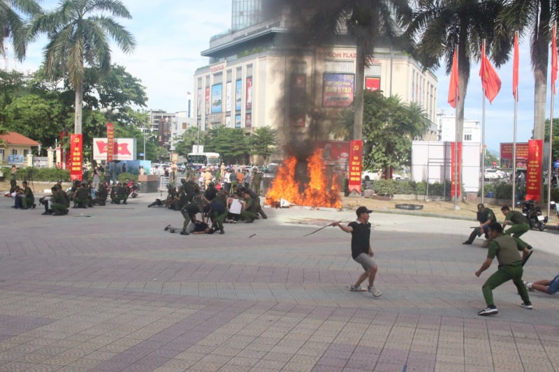 Xây dựng lực lượng bảo vệ ANTT ở cơ sở đáp ứng yêu cầu nhiệm vụ trong tình hình mới -0