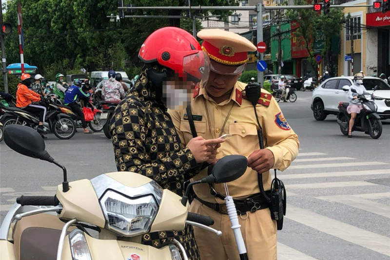 c7ae6a480c20ae7ef731-2115.jpg -0