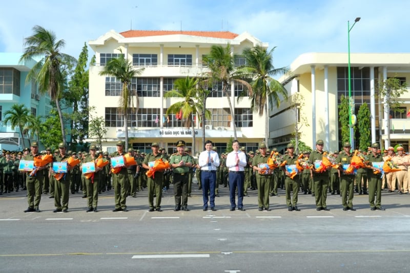 Xây dựng lực lượng bảo vệ ANTT ở cơ sở đáp ứng yêu cầu nhiệm vụ trong tình hình mới -0