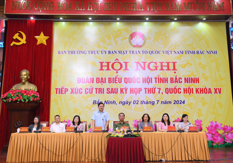 Đoàn ĐBQH tỉnh Bắc Ninh tiếp xúc cử tri -0