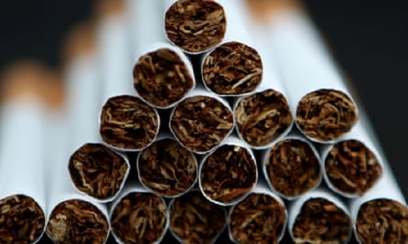 Vì sao Thủ tướng Anh Sunak hủy bỏ chính sách cấm thuốc lá? -0