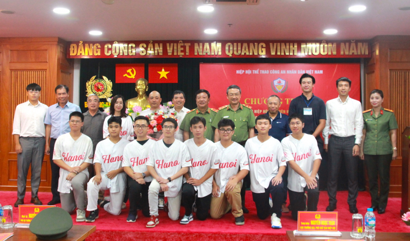Bổ sung Uỷ viên Ban Chấp hành Hiệp hội Thể thao CAND, khen thưởng tập thể, cá nhân xuất sắc -0