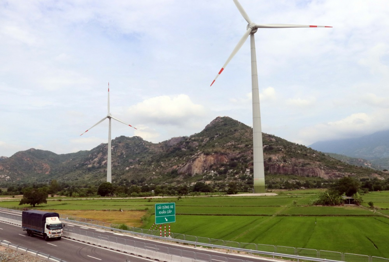 vna_potal_ninh_thuan_tim_giai_phap_go_vuong_cho_cao_toc_cam_lam_-_vinh_hao_7463317.jpg -0