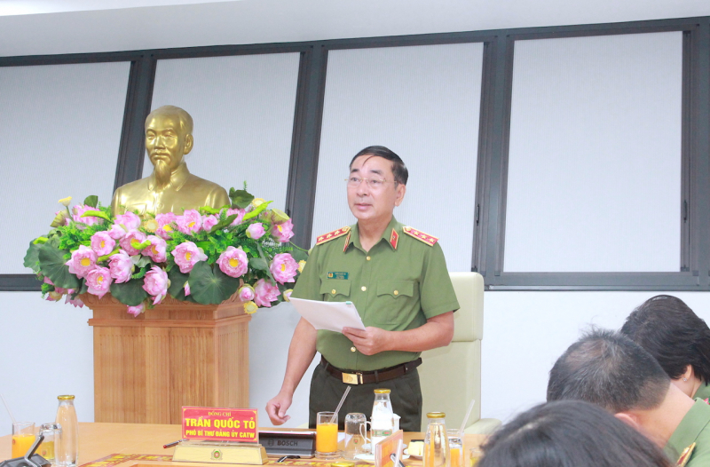 Tổ chức tốt công tác thông tin phục vụ sự lãnh đạo, chỉ đạo của Đảng uỷ Công an Trung ương -1