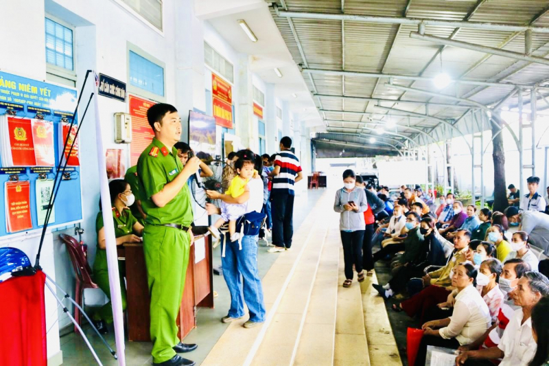 Cách làm hay phòng ngừa tội phạm lừa đảo cài đặt sinh trắc học ở TP Hồ Chí Minh -0