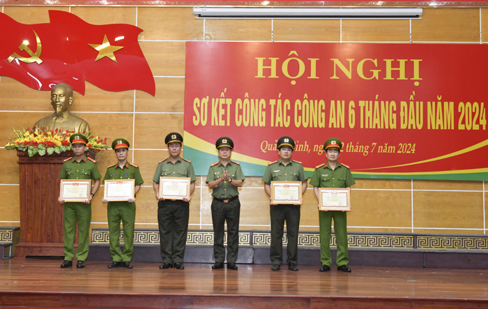 Công an các đơn vị, địa phương sơ kết công tác 6 tháng đầu năm 2024 -0