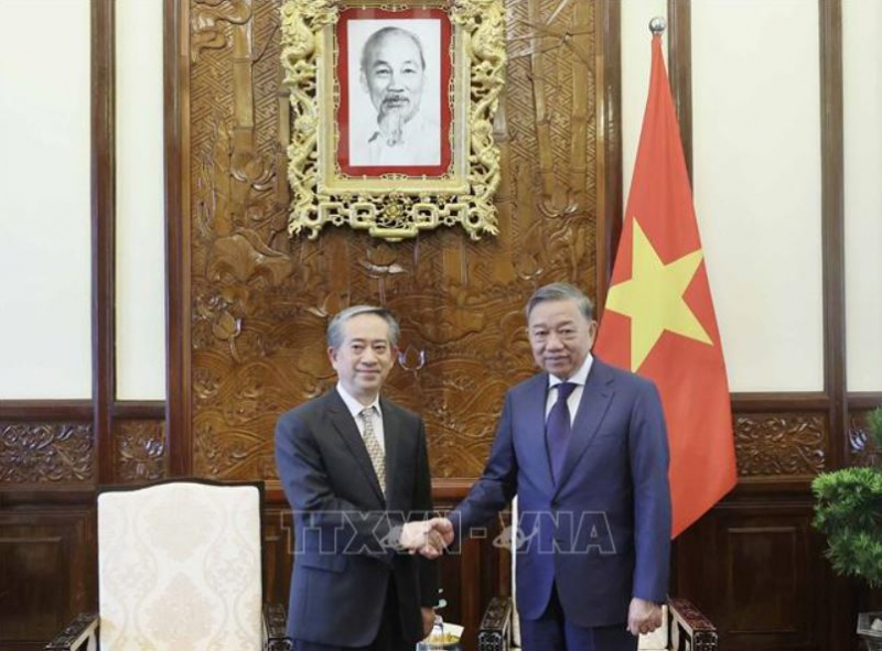 Chủ tịch nước Tô Lâm tiếp Đại sứ Trung Quốc nhân dịp kết thúc nhiệm kỳ công tác -0