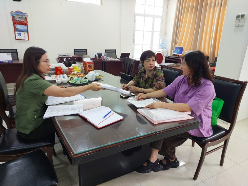 Mỏi mòn chờ thực thi công lý -0