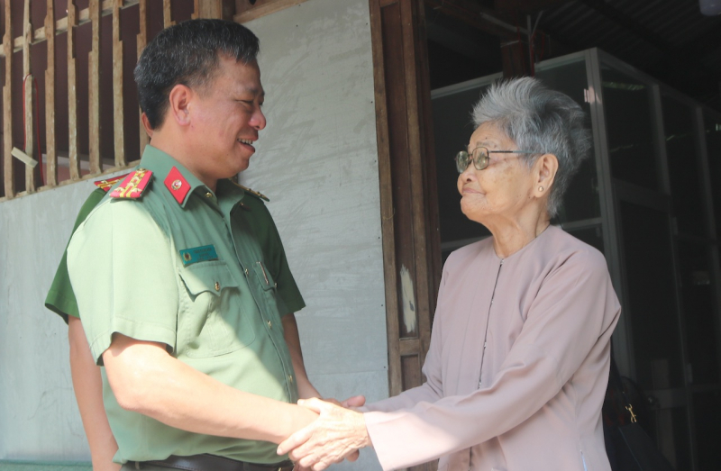 gd tang qua me vnah 27 7.jpeg -0