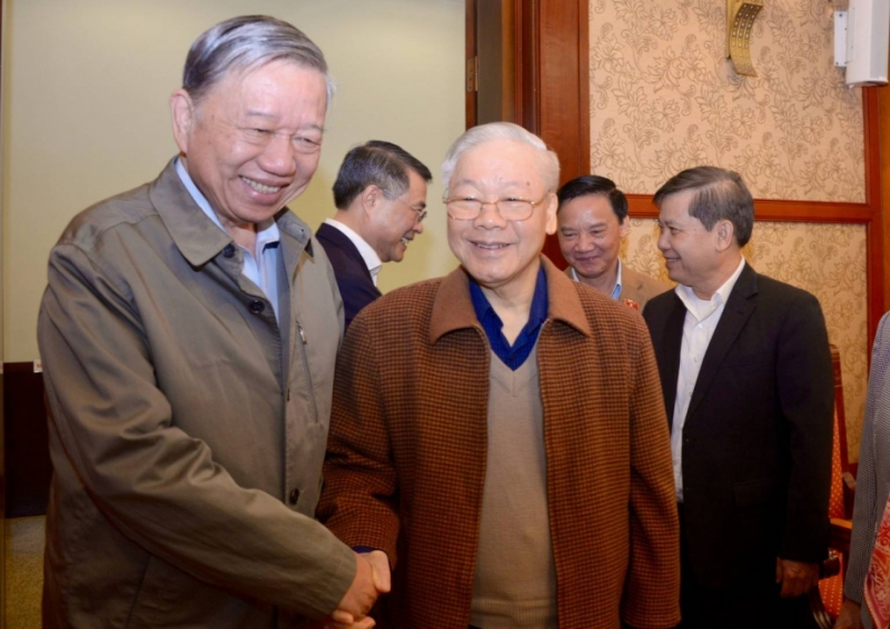 Hơn một thập kỷ