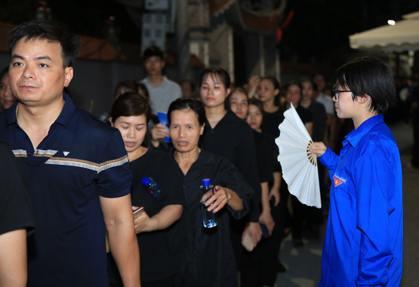 Dòng người yên lặng, thành kính vào viếng Tổng Bí thư Nguyễn Phú Trọng -0