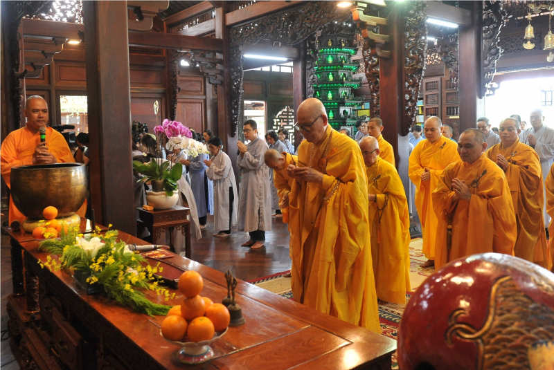 Tăng ni phật tử Đắk Lắk cầu siêu tưởng niệm cố Tổng Bí thư Nguyễn Phú Trọng -0