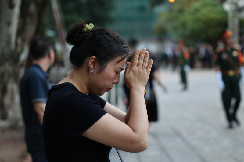 Xúc động những hình ảnh nhân dân vào kính viếng đồng chí Tổng Bí thư -5