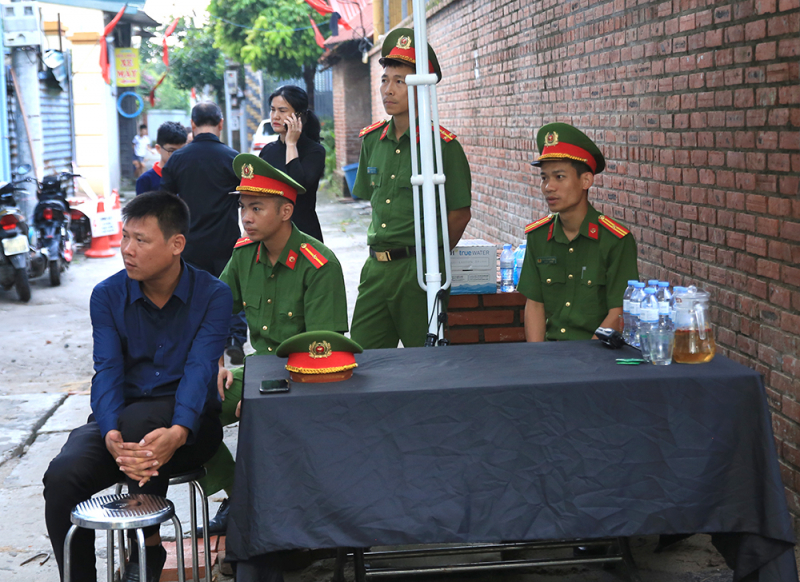 Luôn kính yêu người lãnh đạo tài giỏi, đáng kính -0