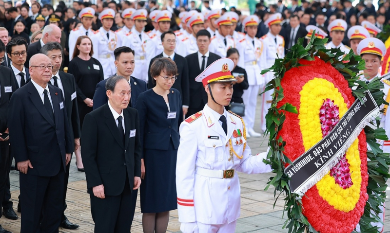 Các nhà lãnh đạo, đại diện các nước viếng Tổng Bí thư Nguyễn Phú Trọng tại Hà Nội -0