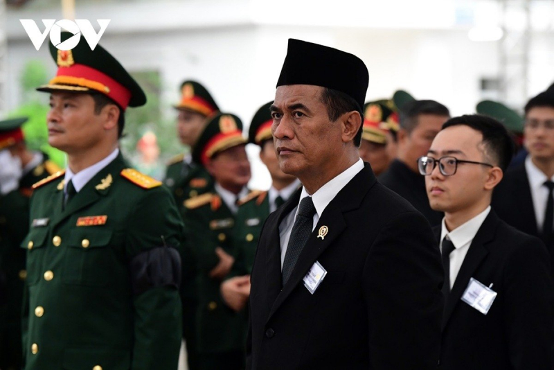 Lãnh đạo nhiều nước và các đoàn quốc tế viếng Tổng Bí thư Nguyễn Phú Trọng tại Hà Nội -0