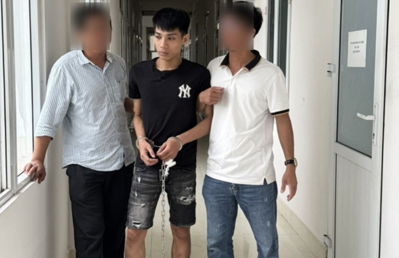 Khen thưởng đột xuất các tập thể, cá nhân nhanh chóng làm rõ vụ án mạng trong đêm tại Quảng Nam -0