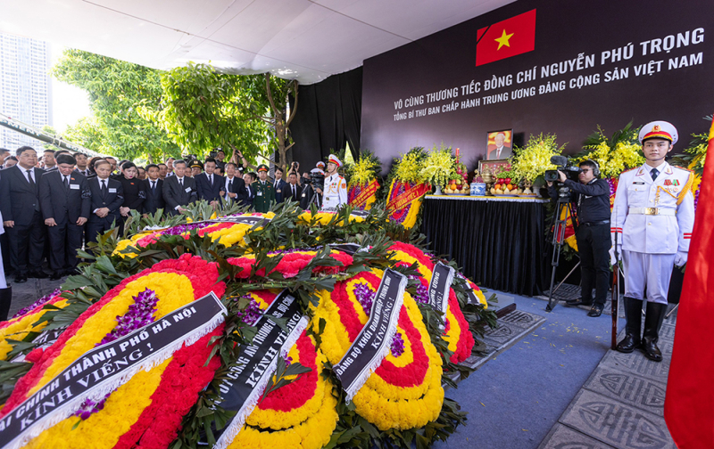 Xúc động tiễn biệt Tổng Bí thư Nguyễn Phú Trọng -0