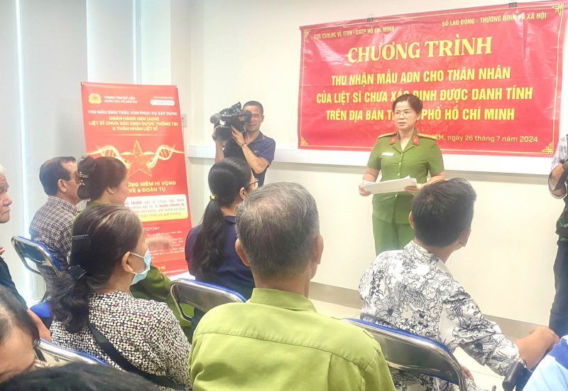 Thu mẫu Gen cho thân nhân liệt sĩ chưa xác định được danh tính -0