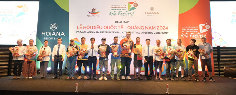 Khai mạc Lễ hội diều quốc tế - Quảng Nam 2024 hấp dẫn du khách đến Hội An -0