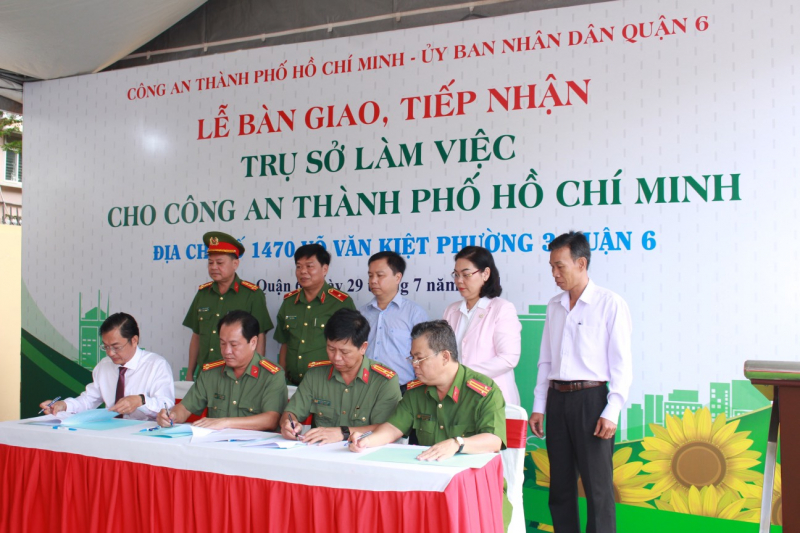 Công an phường đầu tiên ở TP Hồ Chí Minh được bàn giao trụ sở mới -1