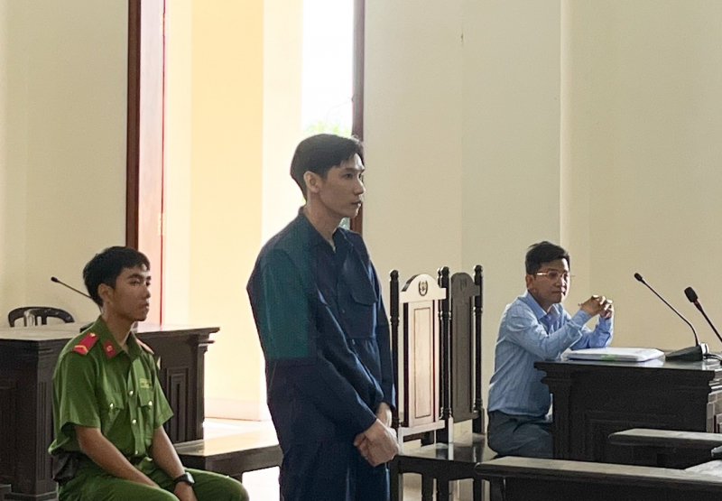 z5682023951904_573e7ba6bd545b6ab34e10da3c2393c7.jpg -0