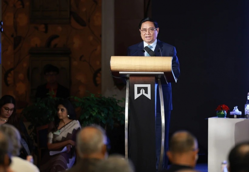 PM urges Vietnam, India to raise two-way trade to 20 billion USD -0