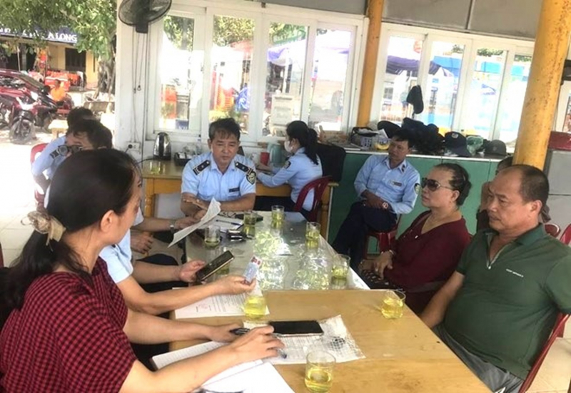 “Chặt chém” du khách, 1 hộ kinh doanh ở Đồ Sơn bị phạt 7,5 triệu đồng -0