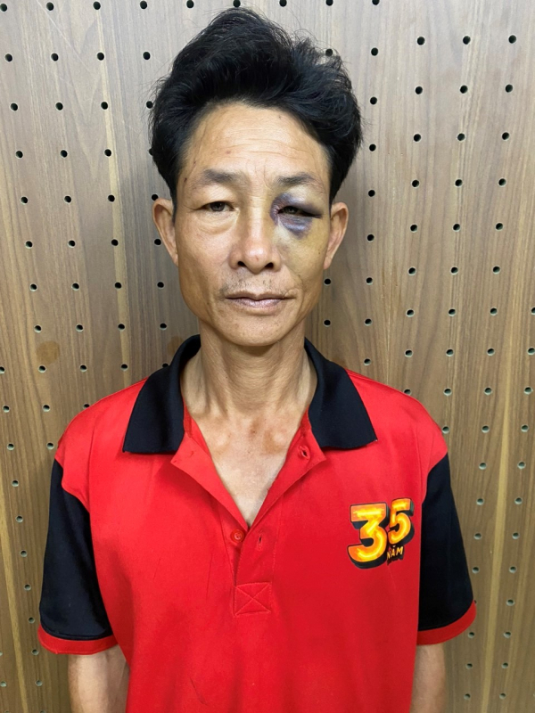 Nhiệt mạng vì câu chửi thề trong khi nhậu -0