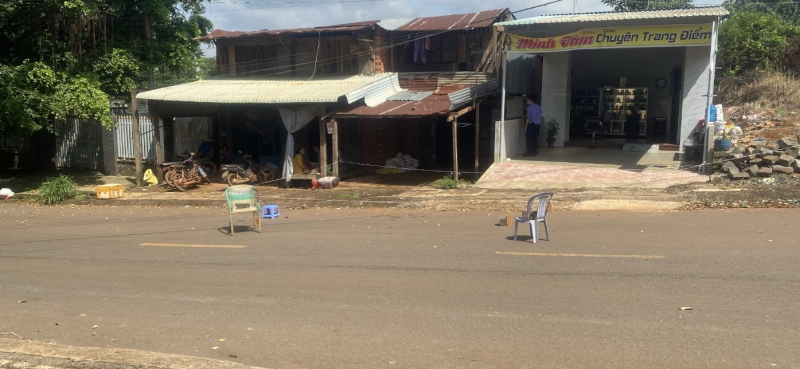 Nhiệt mạng vì câu chửi thề trong khi nhậu -0