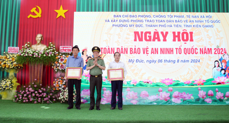 Xây dựng phong trào Toàn dân bảo vệ An ninh Tổ quốc trên không gian mạng -0