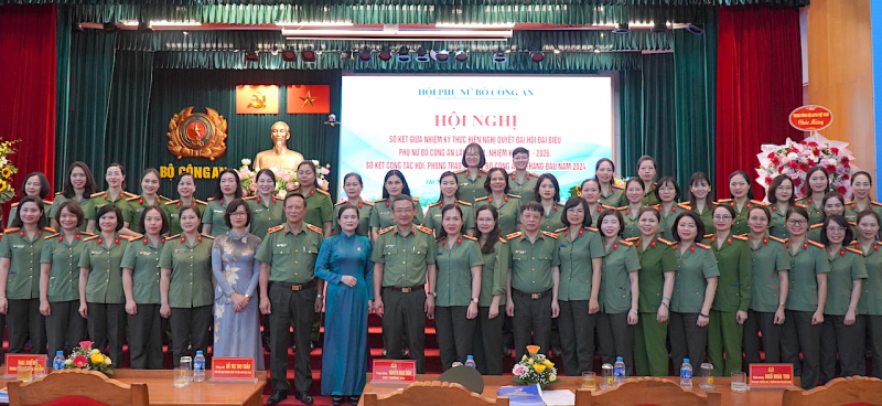 Phụ nữ CAND tiếp tục thực hiện thắng lợi Nghị quyết Đại hội Phụ nữ Bộ Công an thứ IX -0