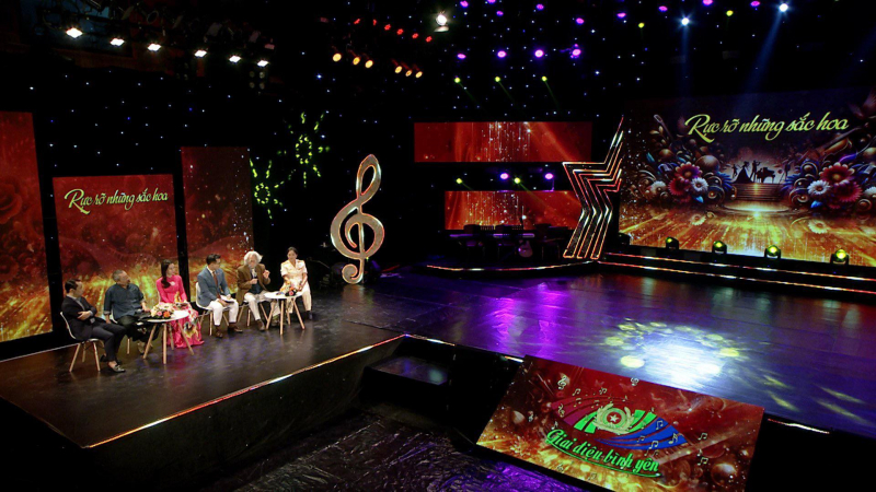 Tôn vinh văn nghệ sĩ, trí thức trong CAND -0