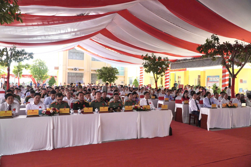 Để người dân là cánh tay nối dài trong công tác bảo đảm an ninh trật tự -0